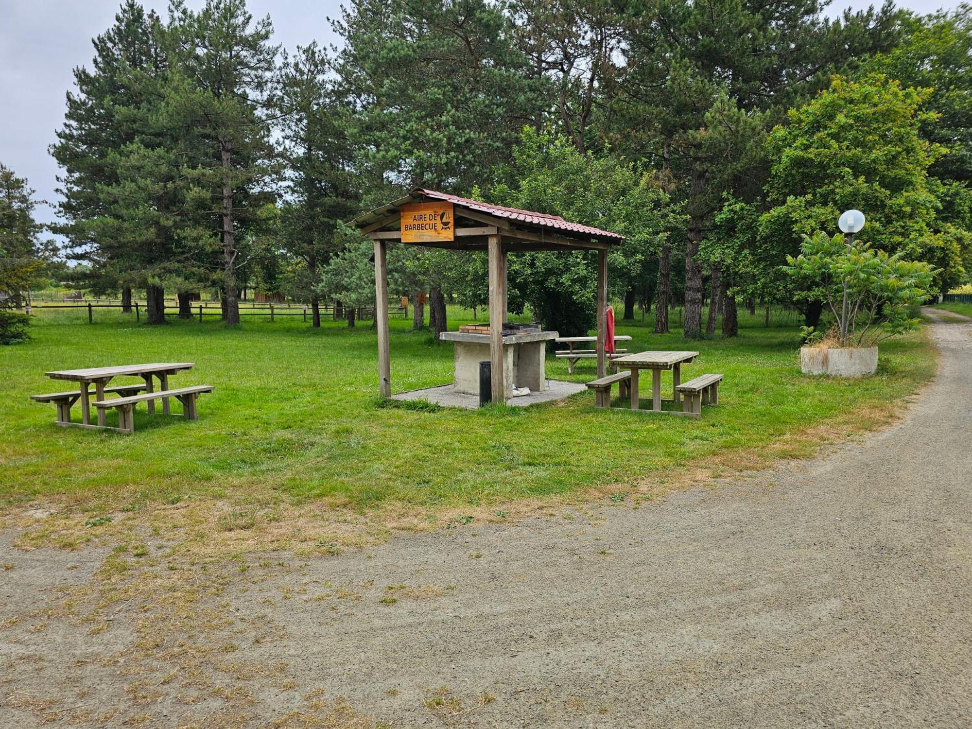Mobil-Home 6 Personne - Tohapi Coeur De Vendee La Boissiere-de-Montaigu Extérieur photo